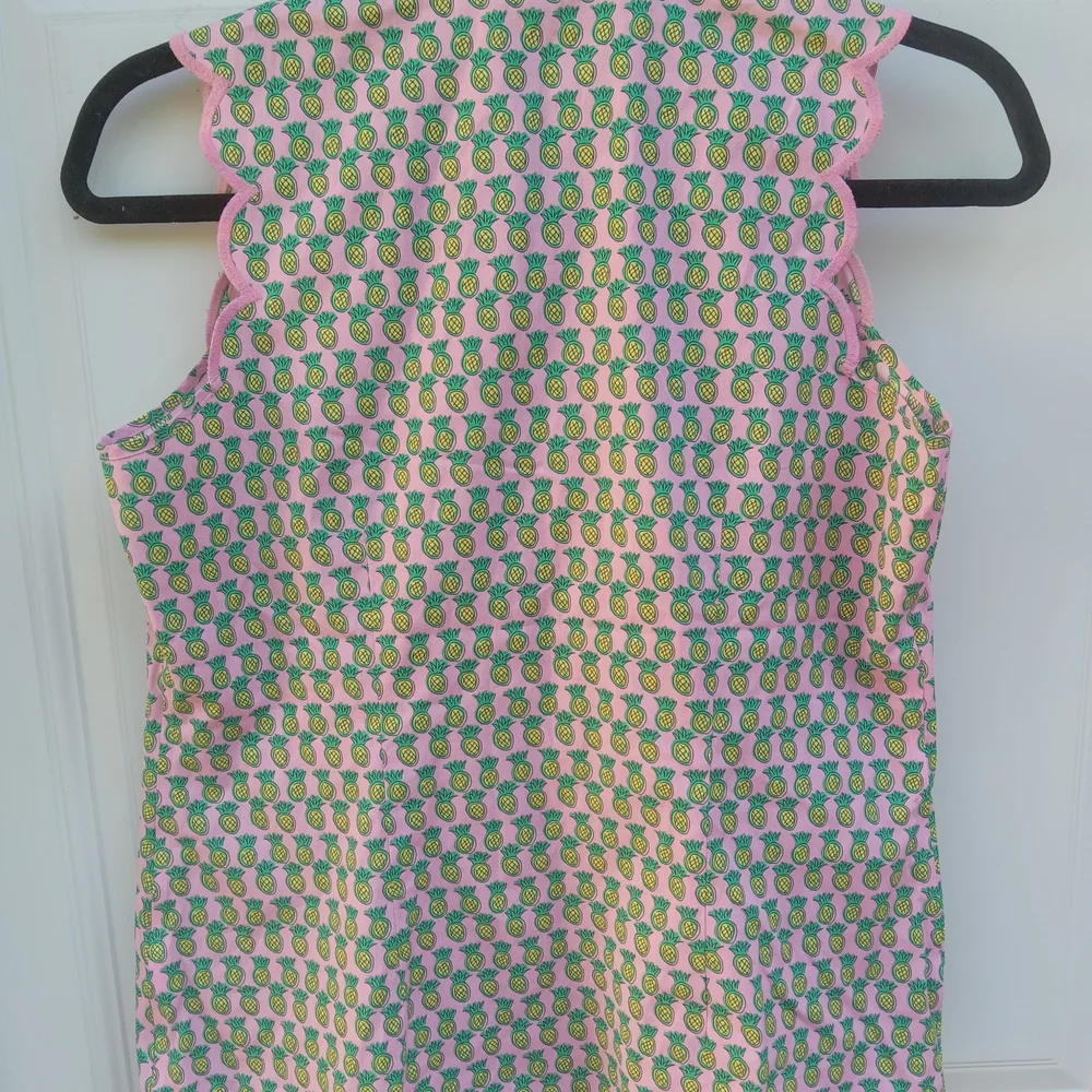 Talbots Pink Pineapple Button-Front Sleeveless Top Size 2 P